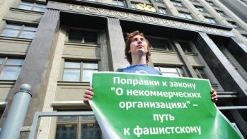 ������ | ����˹��顰��·��������ìͷָ���������