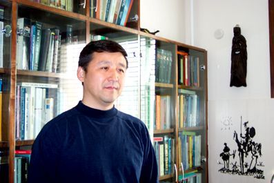 ���ͣ�����Ͽ�ϵ�˼��������ο�Խ�й���̬����