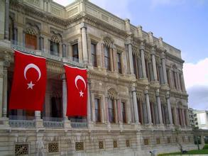 �����侭��˽�л��Ľ�ѵֵ���й�����