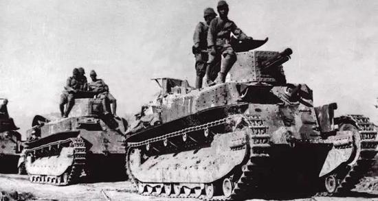 �ֻ�ս���վ����Ը���һ���壿½����������ܾ������й��ط�������