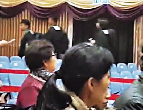 ����ר�¼��������в߻� ѧ������ý��ٰ������볡