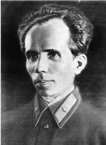 十月革命与俄罗斯现实主义文学 十月革命与俄罗斯现实主义文学