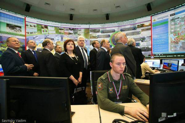 ����˹���Ӷ�Windows˵�ټ�,����й�ʲô��ʾ