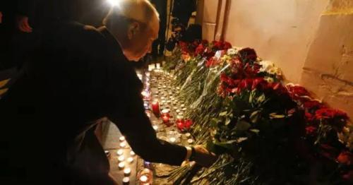 ����˹��Ϯ�Ǹ�����ı?���������Ȼ��˫�ر�׼