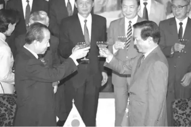 ��Ө���ֳ��ģ��й�Ϊʲô�����ڹ�ס�����ϸ����������